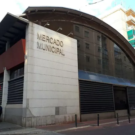 Calle Quitapenas 37 * Málaga