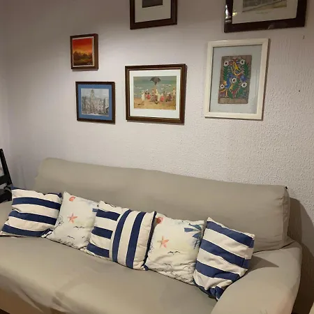 Holiday home Calle Quitapenas 37 *