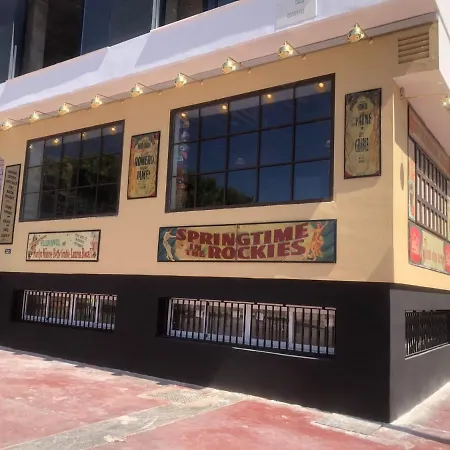 Calle Quitapenas 37 Holiday home