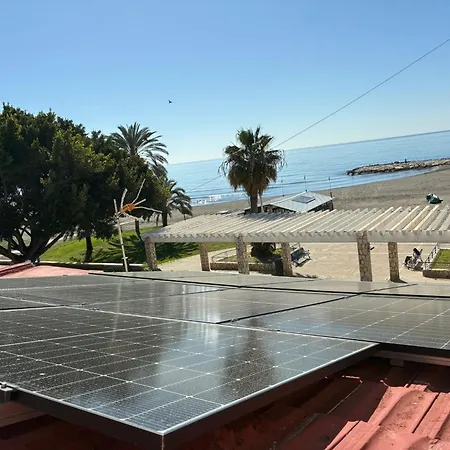 Calle Quitapenas 37 بيت للعطل مالقة